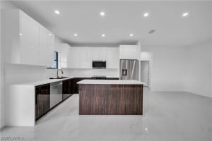 704 Holmes Avenue, Lehigh Acres, FL 33974 - MLS#226010973