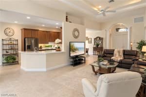 4832 Cerromar Drive, Naples, FL 34112 - MLS#226010981