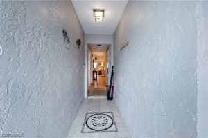 500 Veranda Way, Naples, FL 34104 - MLS#226010987