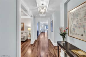 1035 3rd Avenue, Naples, FL 34102 - MLS#226011005