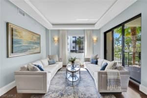 1035 3rd Avenue, Naples, FL 34102 - MLS#226011005