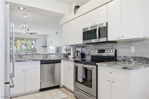 8076 Queen Palm Lane, Fort Myers, FL 33966 - MLS#226011060