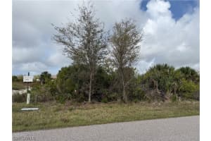 9644 / 9652 Arnaz Circle, Port Charlotte, FL 33981 - MLS#226011072