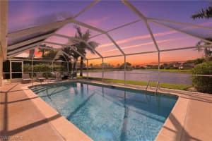 4282 Longshore Way, Naples, FL 34119 - MLS#226011077