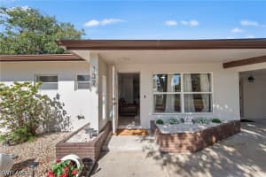 137 Vermont Avenue, Fort Myers, FL 33905 - MLS#226011093