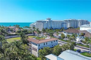 200 Golf Drive, Naples, FL 34102 - MLS#226011149