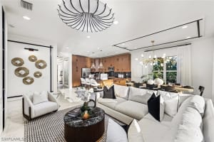 2582 Kingfisher Drive, Naples, FL 34112 - MLS#226011165