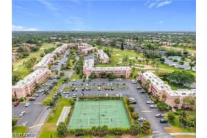 150 TURTLE LAKE Court, Naples, FL 34105 - MLS#226011180