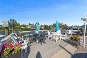 1950 Gulf Shore Boulevard, Naples, FL 34102 - MLS#226011182