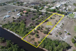 XXXX 22nd St NE, Naples, FL 34120 - MLS#226011234