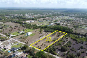 XXXX 22nd St NE, Naples, FL 34120 - MLS#226011234