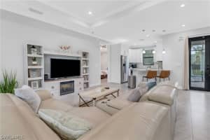 332 14th Street, Naples, FL 34117 - MLS#226011266