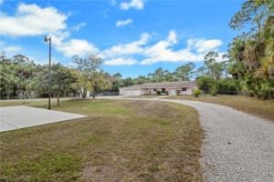 501 11th Street, Naples, FL 34120 - MLS#226011279