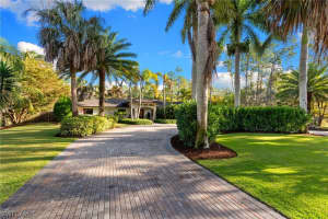 4501 3rd Avenue, Naples, FL 34119 - MLS#226011300