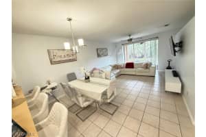 6210 Wilshire Pines Circle, Naples, FL 34109 - MLS#226011317