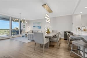 420 Cove Tower Drive, Naples, FL 34110 - MLS#226011326