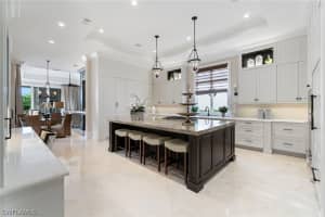 2225 Miramonte Court, Naples, FL 34105 - MLS#226011333