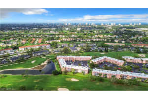 180 Turtle Lake Ct 103, Naples