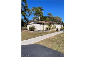 1095 Pine Isle Ln 1095, Naples