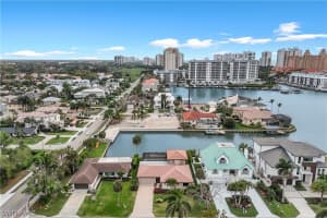 480 Oak Avenue, Naples, FL 34108 - MLS#226011413