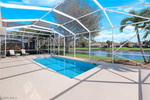 4322 Queen Elizabeth Way, Naples, FL 34119 - MLS#226011415