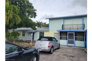 2662 Mangrove St, Naples