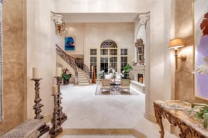 1132 Dormie Drive, Naples, FL 34108 - MLS#226011439