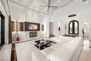 4944 Normandy Court, Cape Coral, FL 33904 - MLS#226011454