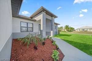 1226 5th Place, Cape Coral, FL 33909 - MLS#226011474