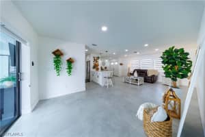 231 45th Terrace, Cape Coral, FL 33904 - MLS#226011489