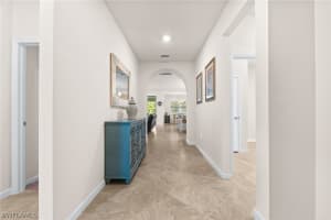 16577 Windsor Way, Alva, FL 33920 - MLS#226011497