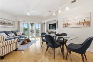 1117 Sweetwater Lane, Naples, FL 34110 - MLS#226011501