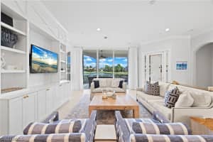 28571 Calabria Court, Naples, FL 34110 - MLS#226011530