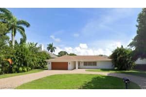 628 Binnacle Drive, Naples, FL 34103 Sold 04/23/26