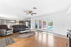 2821 24th Avenue, Naples, FL 34120 - MLS#226011559