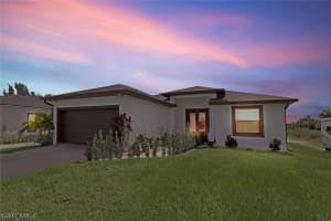 490 37th Ave Nw, Naples