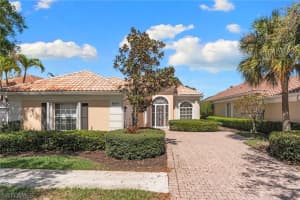 5271 Hawkesbury Way, Naples, FL 34119 - MLS#226011566