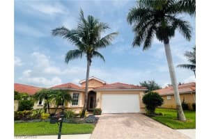 14265 Manchester Dr, Naples