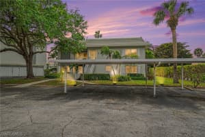 215 Cypress Way, Naples, FL 34110 - MLS#226011602