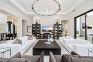 16952 Fairgrove Way, Naples, FL 34110 - MLS#226011603