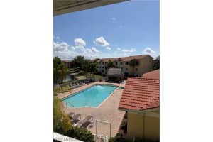 8214 Key Royal Cir Key Royal 131, Naples