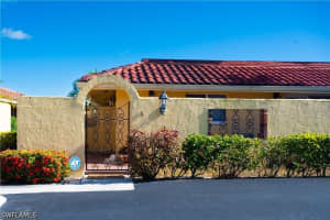 136 Harrison Road, Naples, FL 34112 - MLS#226011615