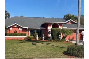 71 Heritage Way, Naples