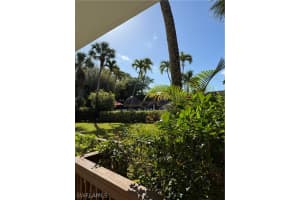 2555 Tamiami Trail, Naples, FL 34103 - MLS#226011643