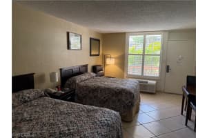 2555 Tamiami Trail, Naples, FL 34103 - MLS#226011643