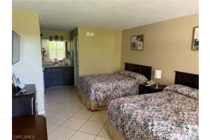 2555 Tamiami Trail, Naples, FL 34103 - MLS#226011643