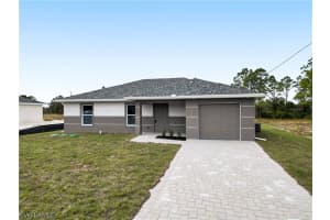 1076 Gunby Avenue, Lehigh Acres, FL 33974 - MLS#226011665