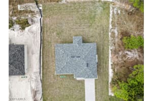 1076 Gunby Avenue, Lehigh Acres, FL 33974 - MLS#226011665