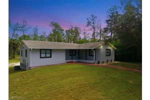 360 Desoto Boulevard, Naples, FL 34117 - MLS#226011673