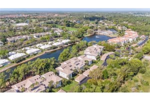 760 Waterford Dr 203, Naples